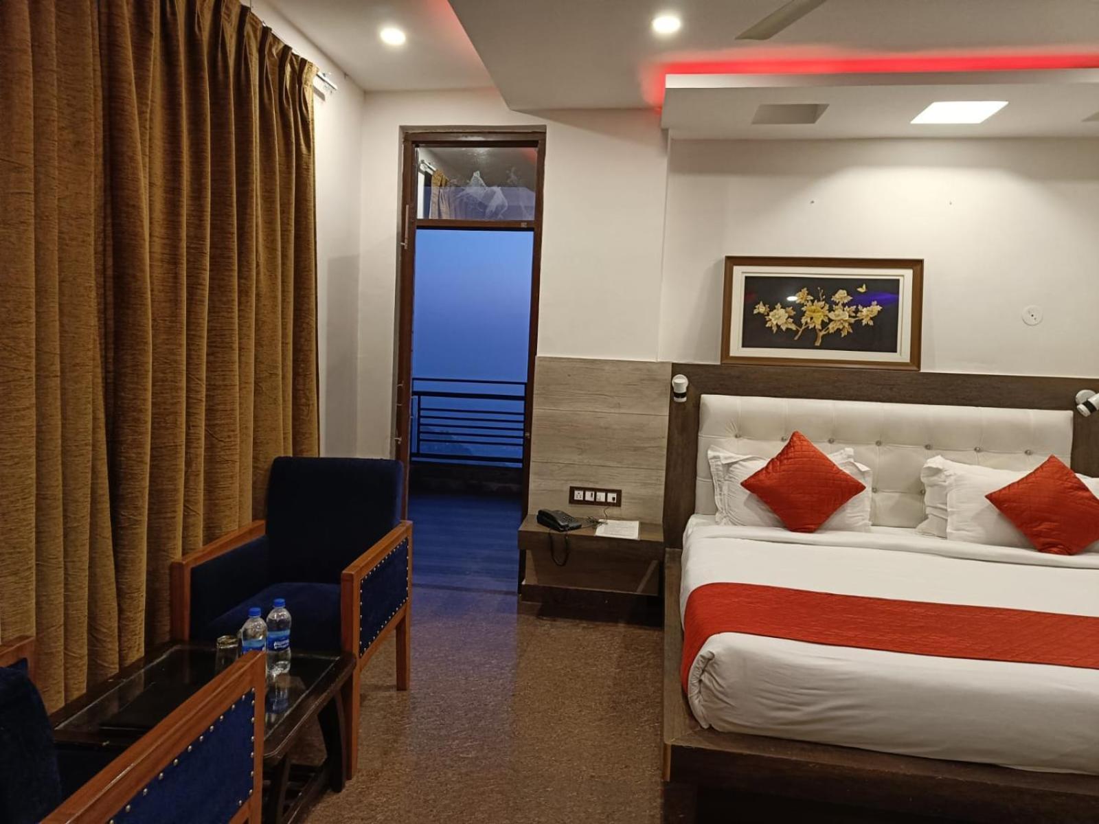 King Castle Mcleodganj-Centrally Heated And Air Cooled- Near Mall Road - Free Parking Dharamshala Exterior foto
